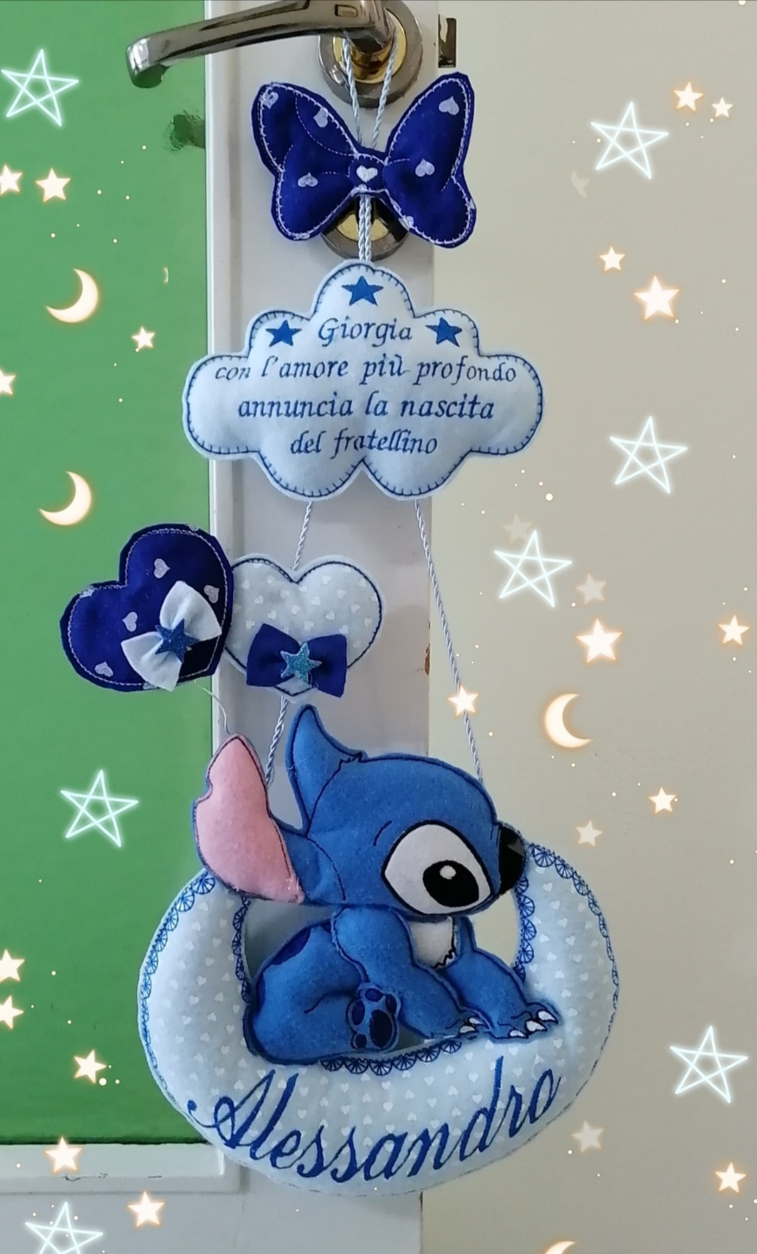 Fiocco nascita di Stitch seduto sulla luna e nuvola con dedica