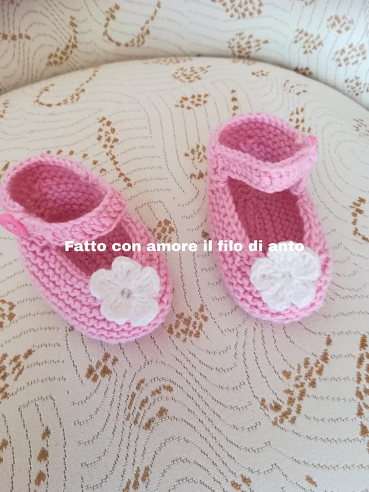 Scarpine rosa con fiore bianco in puro cotone 100%