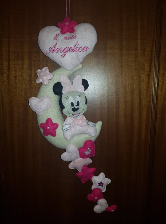 Fiocco nascita fatto a mano Topolina Minnie regalo nascita pannolenci decorazione coccarda bimbo bimba ricamo 65 cm