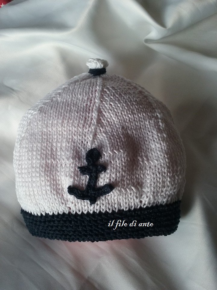 Cappello/berretto bianco e blu stile marina